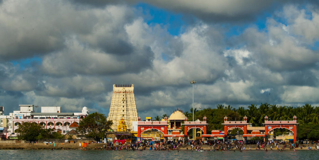 Benefits of Hiring a Taxi for Your Rameshwaram Temple Visit